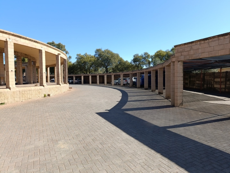 1 Bedroom Property for Sale in Brandwag Free State